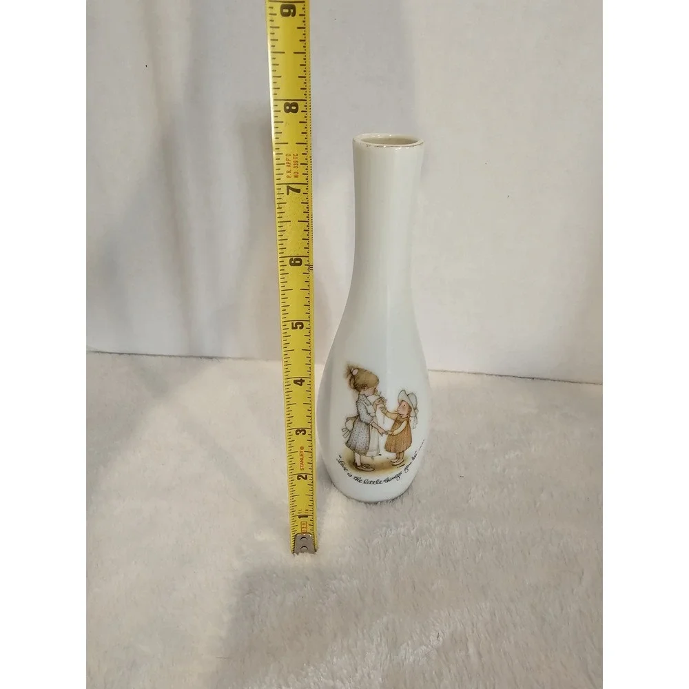 Vintage‎ White Porcelain Bud Vase Child Illustration 